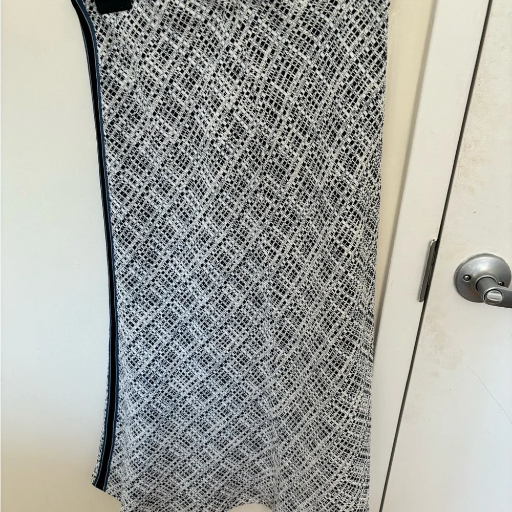 Maje Jitrole Tweed MIDI Skirt - Picture 6 of 15